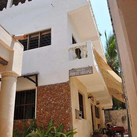 Shella White House Bed & Breakfast Lamu Exterior photo