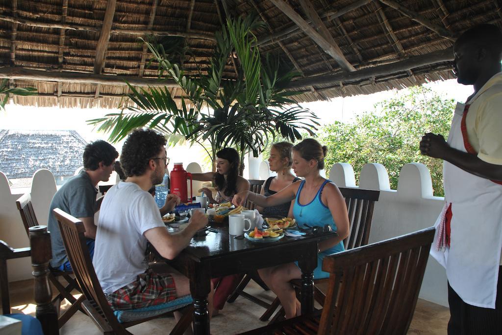Shella White House Bed & Breakfast Lamu Exterior photo