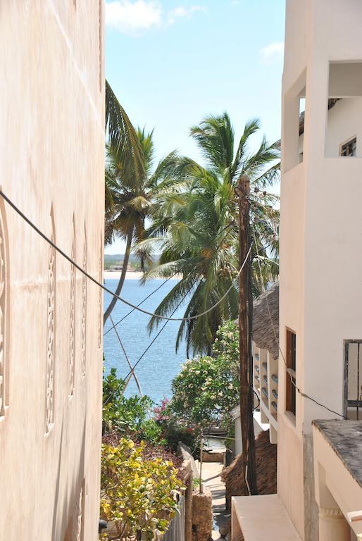 Shella White House Bed & Breakfast Lamu Exterior photo