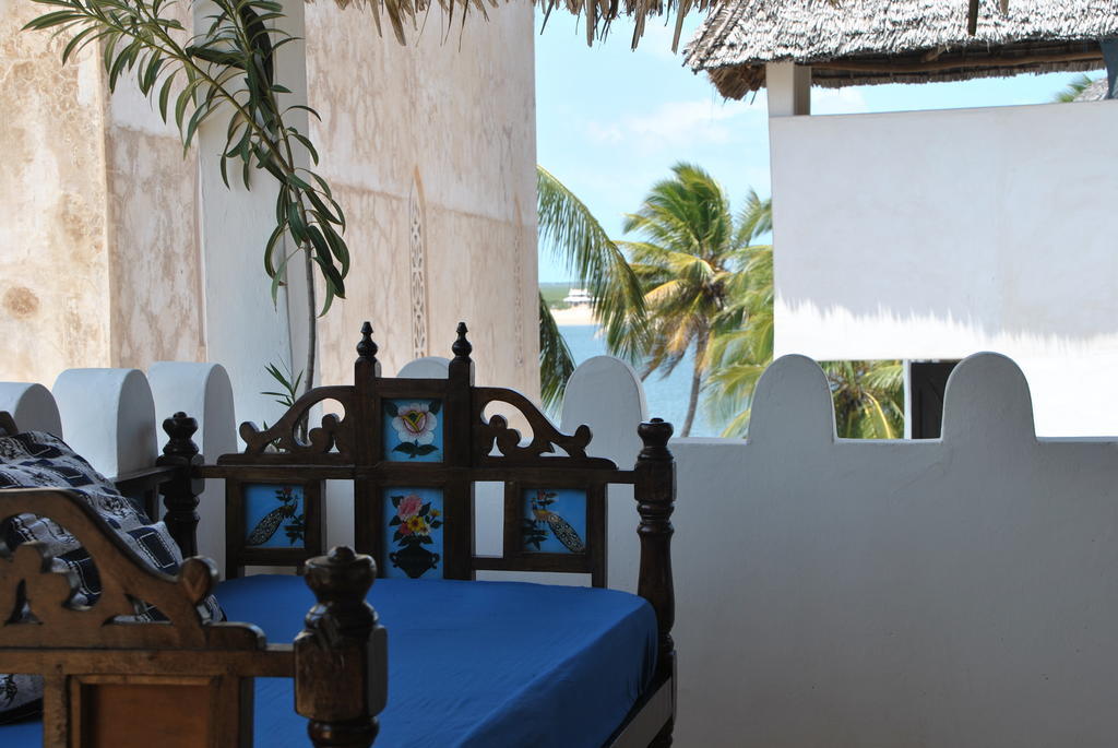 Shella White House Bed & Breakfast Lamu Exterior photo